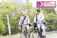 Foto Männer Fahrradfahren © iStock